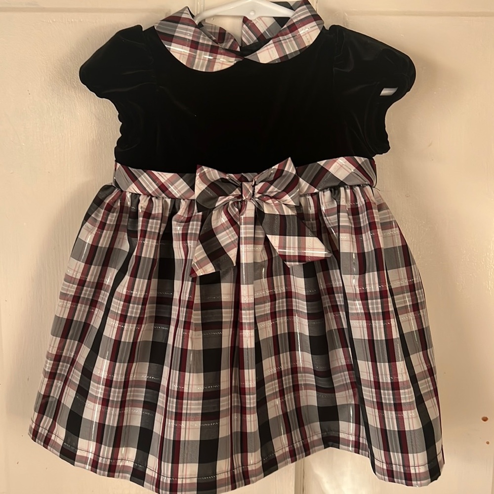 Baby girl Sz 9 mod black white plaid holiday Christmas dress